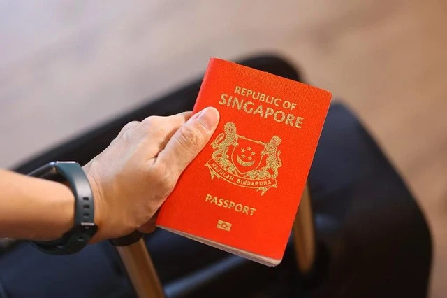 Đây là hộ chiếu quyền lực nhất thế giới, không đến từ Nhật Bản và Mỹ