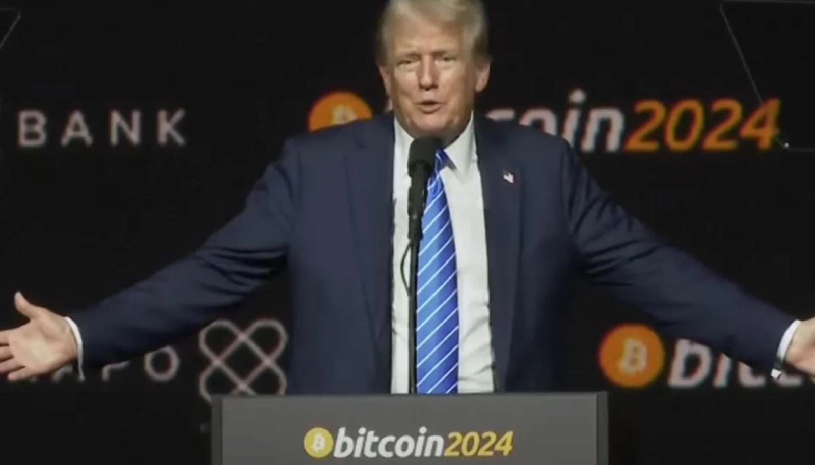 Donald Trump đã huy động 21 triệu đô la cho chiến dịch tranh cử tại Hội nghị Bitcoin 2024.