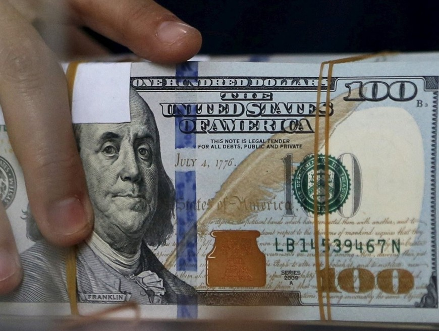 Tỷ giá USD hôm nay 16/8: Trung tâm không biến động, chợ đen giảm sâu