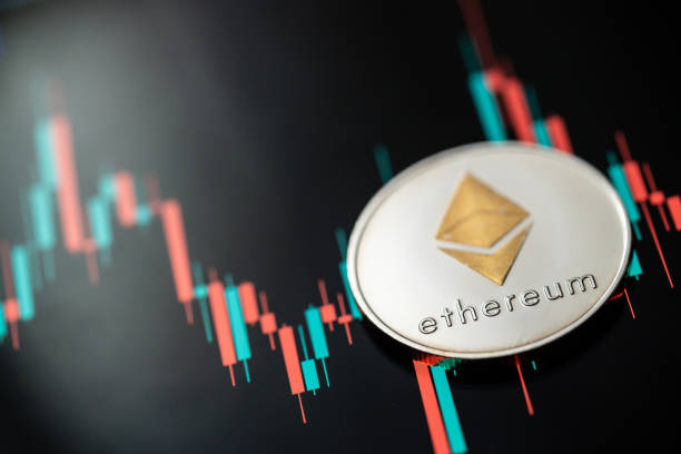 Ethereum vượt 4000 USD nhờ staking kỷ lục và nhu cầu DeFi tăng