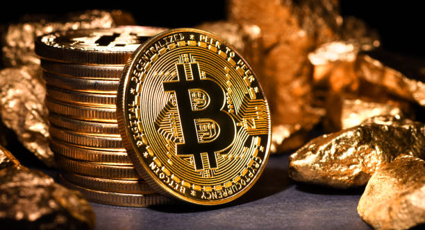 Bitcoin vượt 70.000 USD khi dòng tiền ETF và tổ chức quay lại