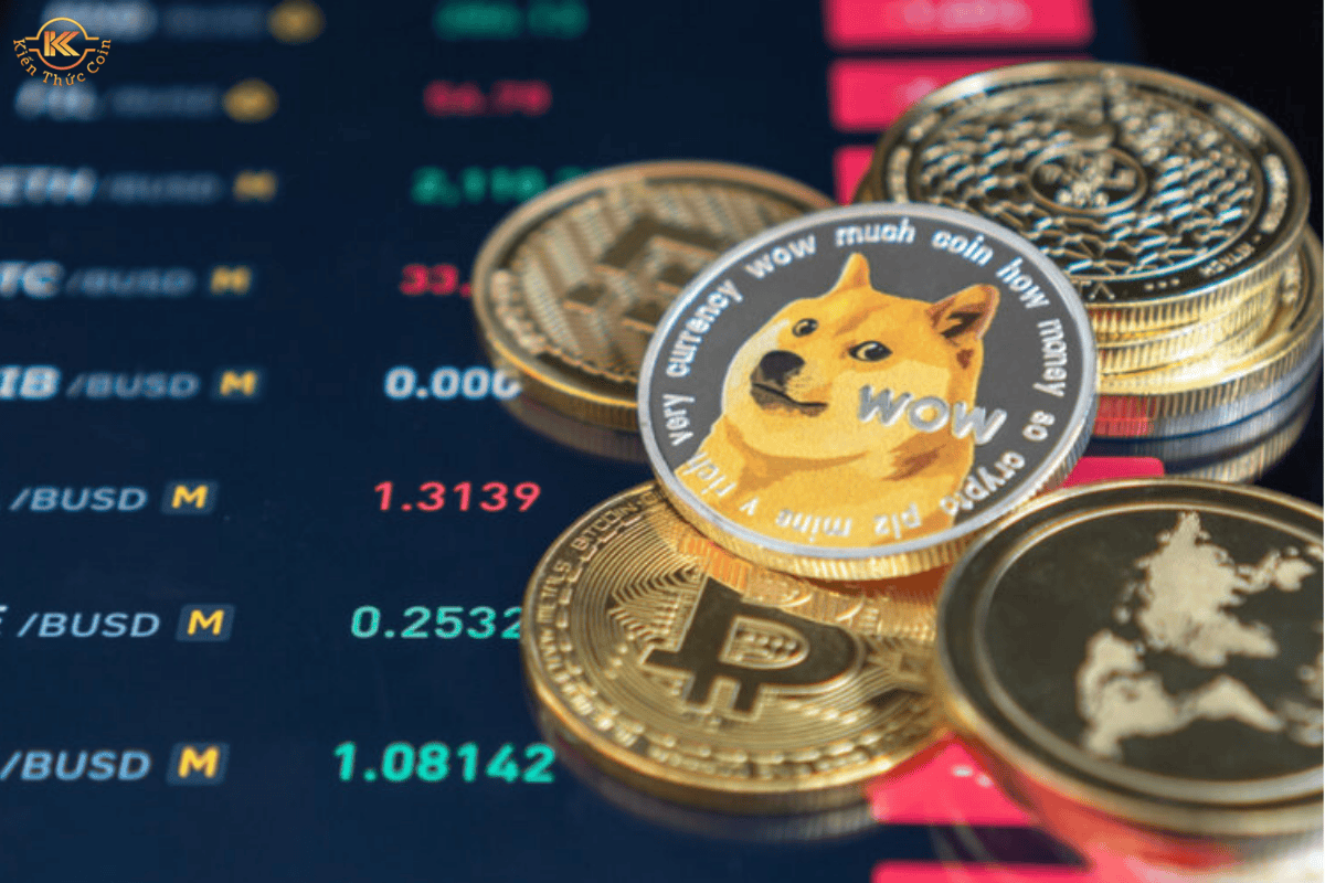 Bitcoin, Ethereum, XRP và Dogecoin chững lại khi chứng khoán Mỹ lập kỷ lục