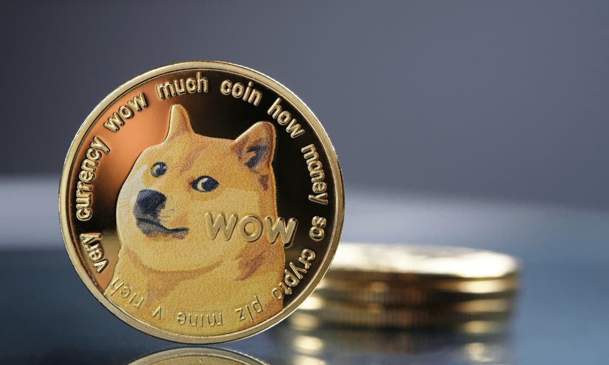 Dogecoin năm 2025: Mục tiêu giá từ phân tích fractal lịch sử