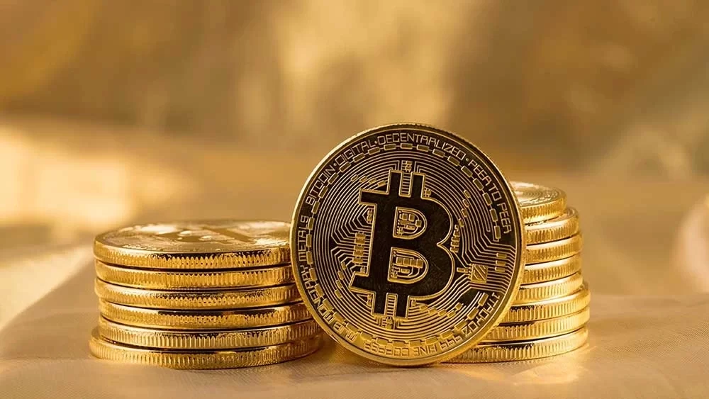 Giá BTC vượt 98.000 USD sau phát biểu của Chủ tịch Fed về Bitcoin giống vàng kỹ thuật số