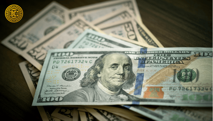 USD tiếp tục mạnh lên, vàng và tài sản trú ẩn chịu áp lực giảm